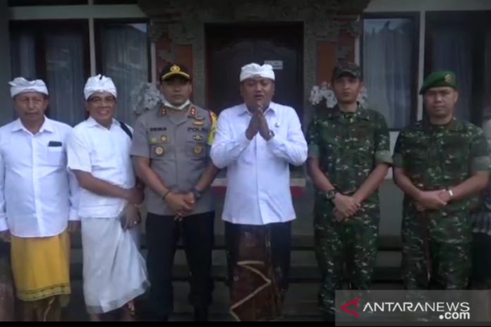 kamis
