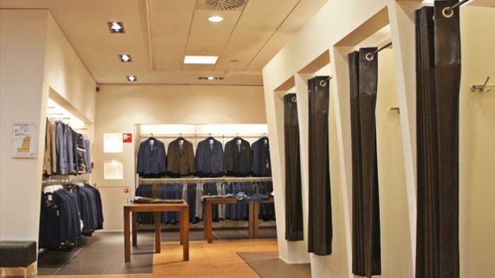 fitting room