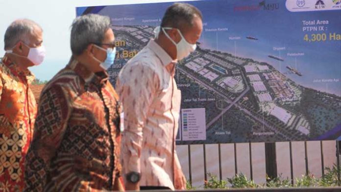 INDUSTRI