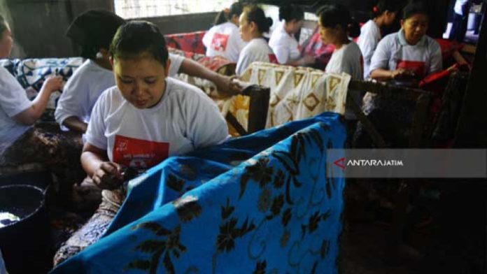 membatik