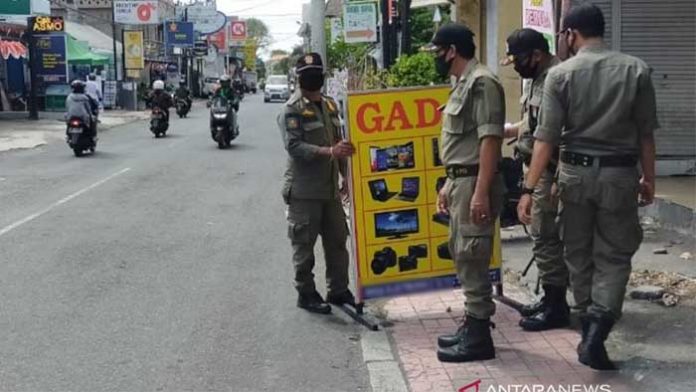 baliho gadai
