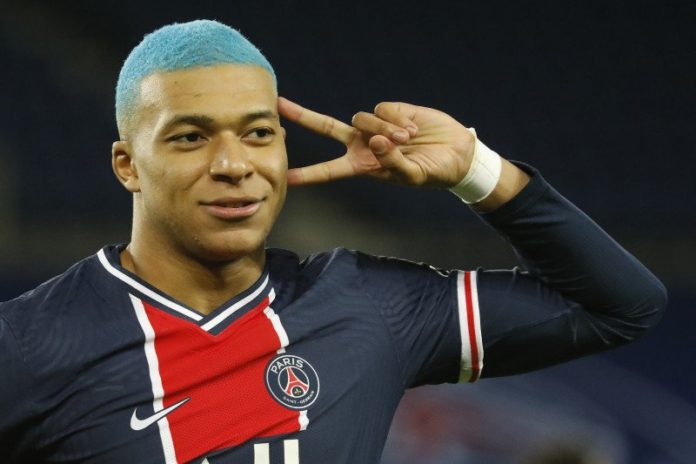 2020-12-16T211728Z_1934428803_UP1EGCG1N54PZ_RTRMADP_3_SOCCER-FRANCE-PSG-LOR-REPORT
