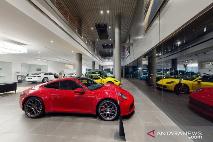 Porsche-Centre-Jakarta-03_low-res