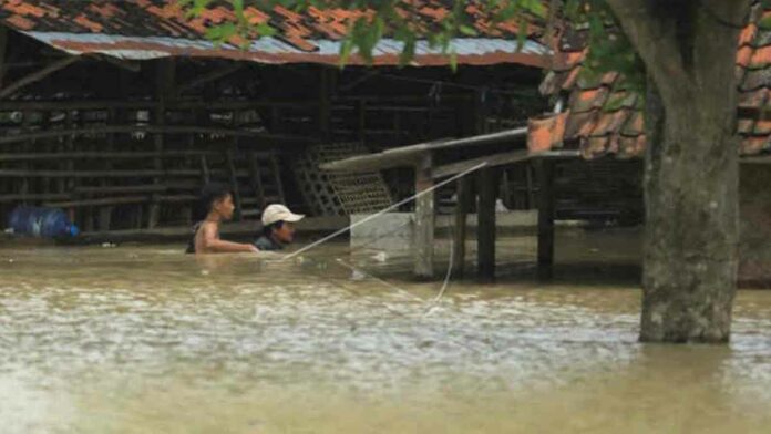 banjir la nina