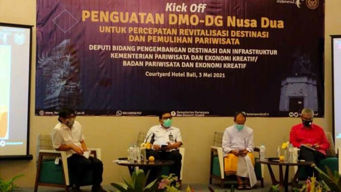 kick off