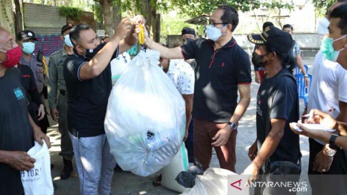 merdeka sampah plastik