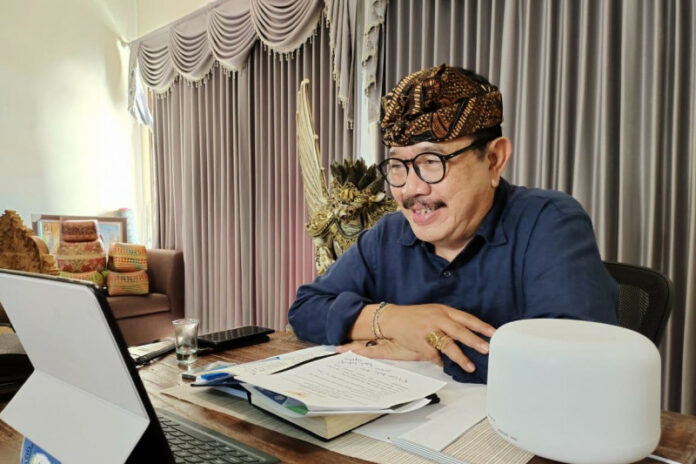 Wagub-Bali-webinar-desa-wisata