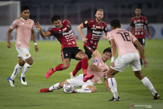 antarafoto-laga-pembuka-liga1-2021-270821-app-8