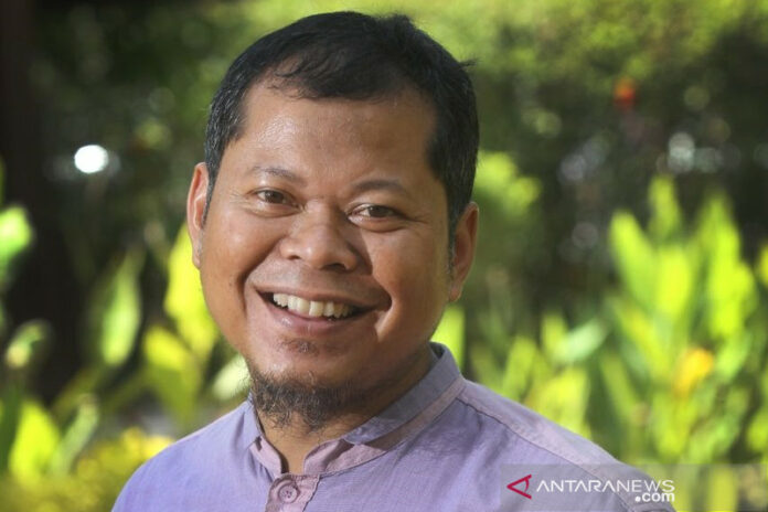 Andri-_Fajria-2