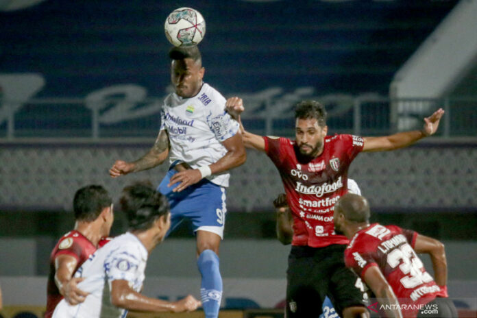 Persib-Bandung-Lawan-Bali-United-18092021-fzn-5