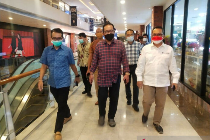 wagub-bali-plaza-renon