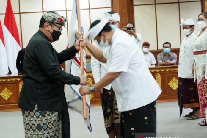 Wagub-Bali-pengukuhan-LPM