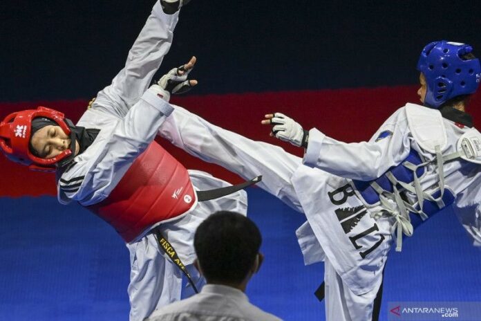 ni kadek taekwondo