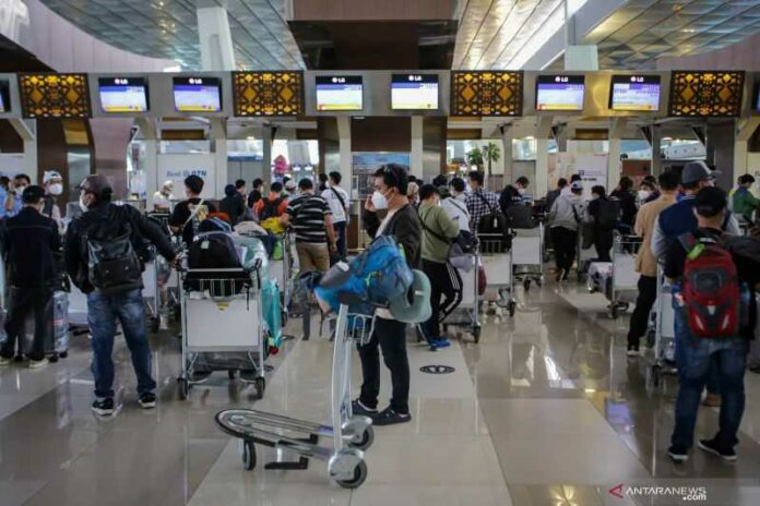 ap-ii-siapkan-layanan-travelinlane-untuk-mudahkan-penerbangan-211112152712