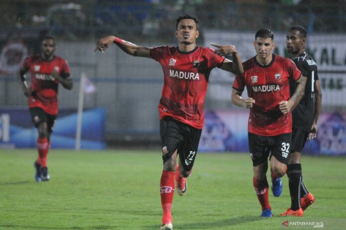 Madura-United-Vs-Bhayangkara-100220-sb-22