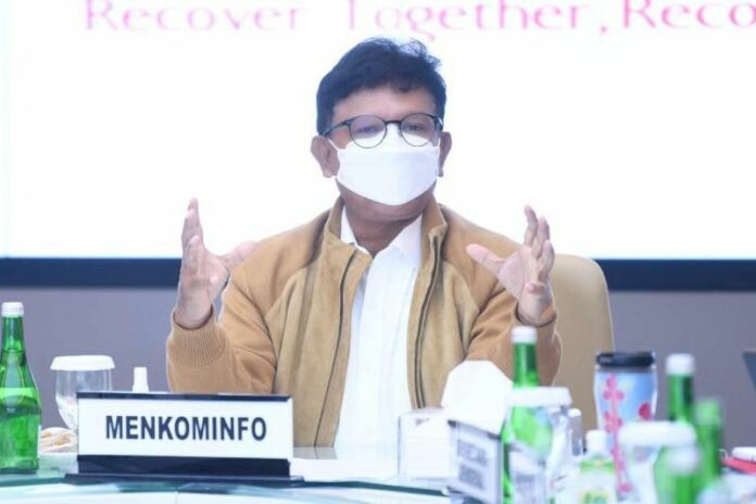kominfo-menteri-johnny-rapat-opsel-penyiaran-Presidensi-G20-AYH
