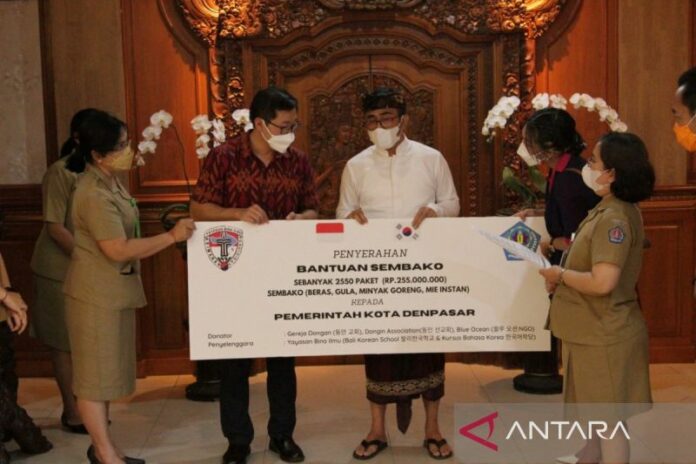 Pemkot-Terima-Sembako-Korsel