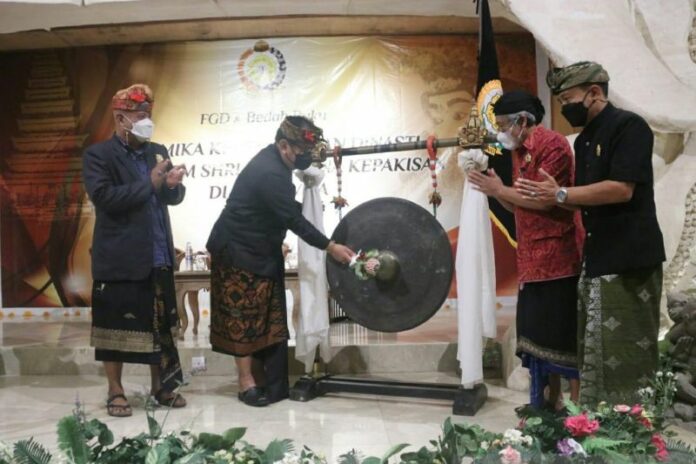 Wagub-Bali-bedah-buku-pasemetonan