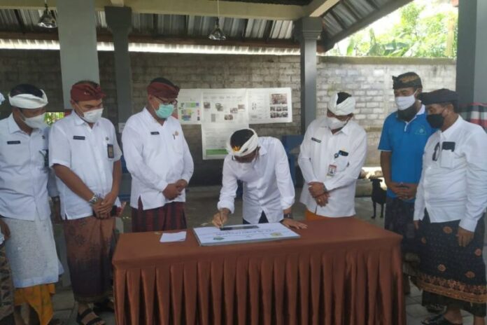 Walikota-Resmikan-TPS-3R_1