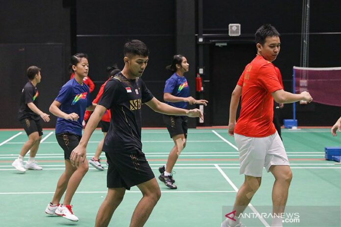 20210923_PBSI_LatihanTimSudirman_FajarHendra_1