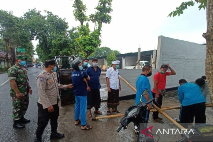 Lapangana-Pegok-Tutup