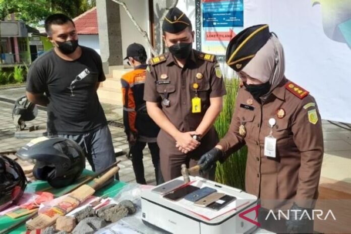 barang-bukti