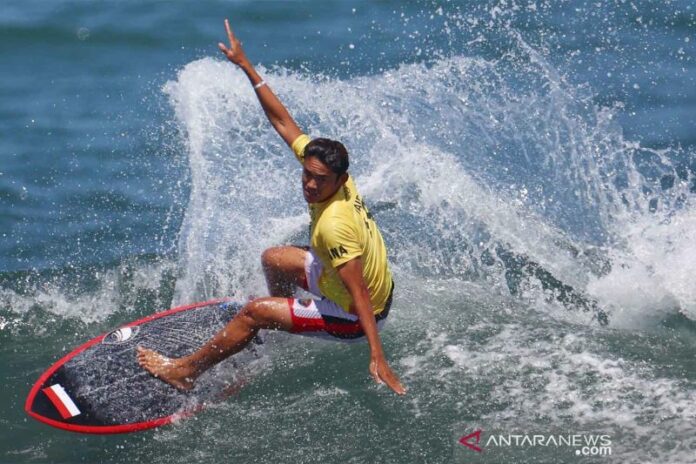 2021-07-25T050109Z_455198971_SP1EH7P0DUU3R_RTRMADP_3_OLYMPICS-2020-SRF-M-SHORTBRD-REP-copy