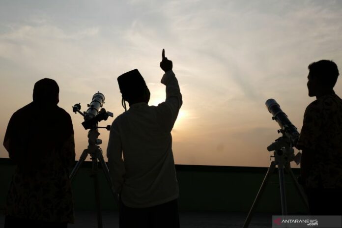 antarafoto-pemantauan-hilal-solo-230420-ms-3