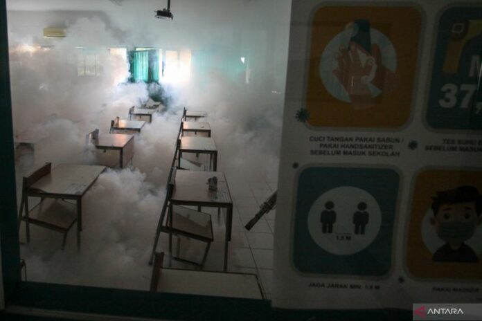 antarafoto-pencegahan-penyebaran-dbd-di-sekolah-11022022-um-4