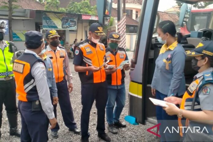 Dishub-Cek-Kendaraan-Lebaran-2022