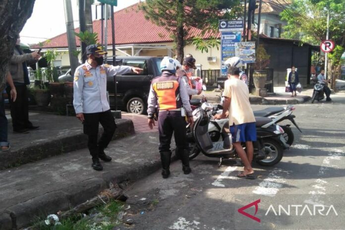 Dishub-denpasar-pelanggar-parkir