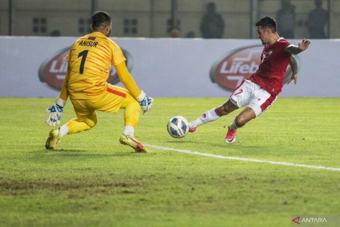 antarafoto-laga-persahabatan-indonesia-melawan-bangladesh-010622-agr-1