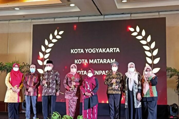 Penghargaan-kPAI-Denpasar