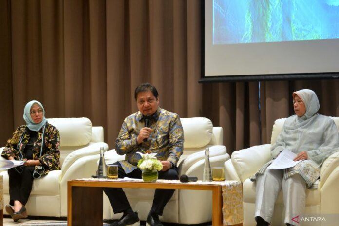 antarafoto-konferensi-pers-pertemuan-menteri-cpopc-190722-fik-4