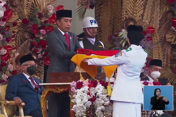 20220817-upacara-penurunan-bendara