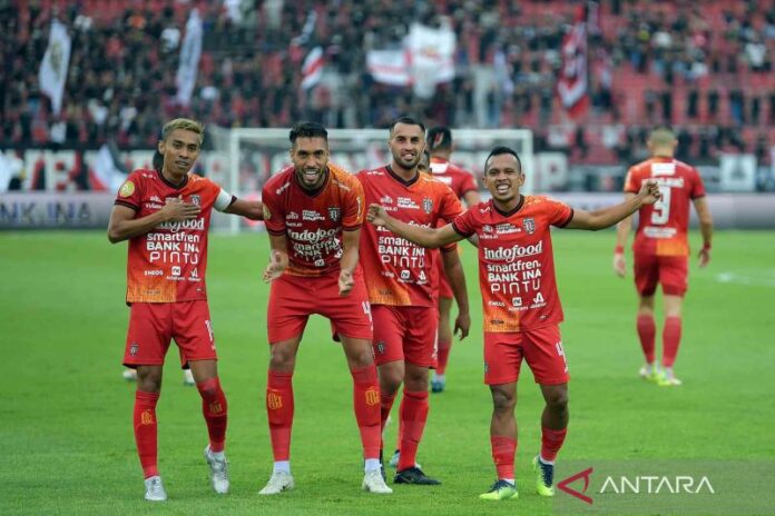 Bali-United-Kalahkan-Persik-4-0-270822-Nhw-5