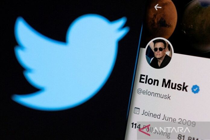 2022-05-26T152922Z_1_LYNXNPEI4P0NC_RTROPTP_4_TWITTER-M-A-MUSK (1)