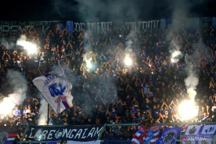 antarafoto-laga-uji-coba-arema-vs-rans-cilegon-070622-abs-5