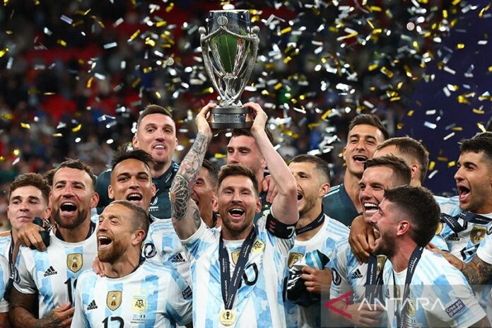 2022-06-01T211322Z_1811575943_UP1EI611MY8Q6_RTRMADP_3_SOCCER-FINALISSIMA-ITA-ARG-REPORT