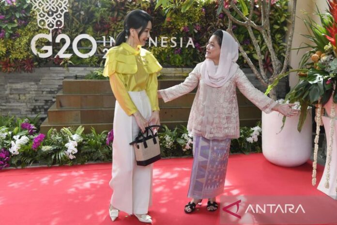 Spouse-Program-KTT-G20-2022-14112022-zk-15