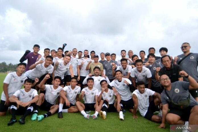 Menpora-Tinjau-Pemusatan-Latihan-Timnas-031222-fik-6