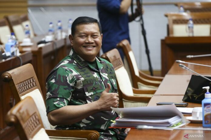 antarafoto-uji-kelayakan-dan-kepatutan-calon-panglima-tni-021222-riv-2