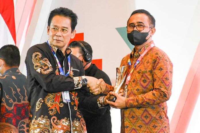 penghargaan pemkot dps