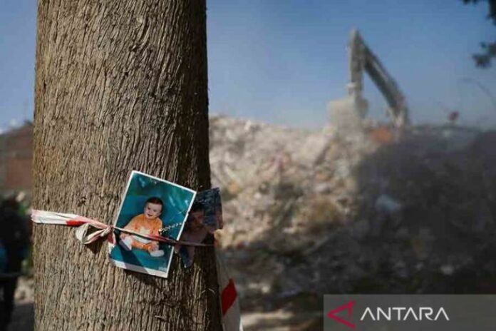 2023-02-14T094828Z_744399041_RC2VAZ9T812A_RTRMADP_3_TURKEY-QUAKE_1