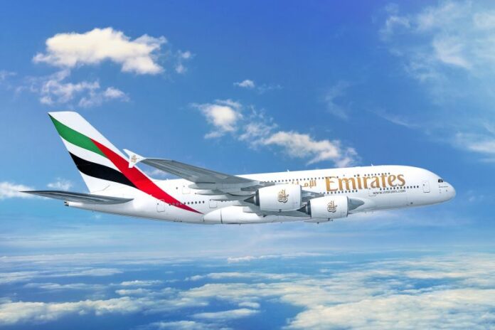 Foto-Emirates-Penerbangan-A380-Emirates-Pertama-di-Bali-Indonesia