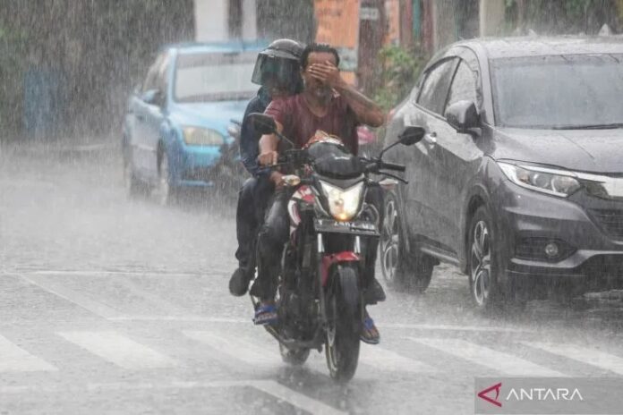 hujan-yogyakarta.jpg