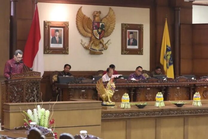 Adhi-Ardhana-Dewan-Bali.jpg