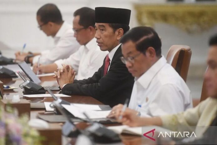 Presiden-Ratas-Polusi-140823-Ak