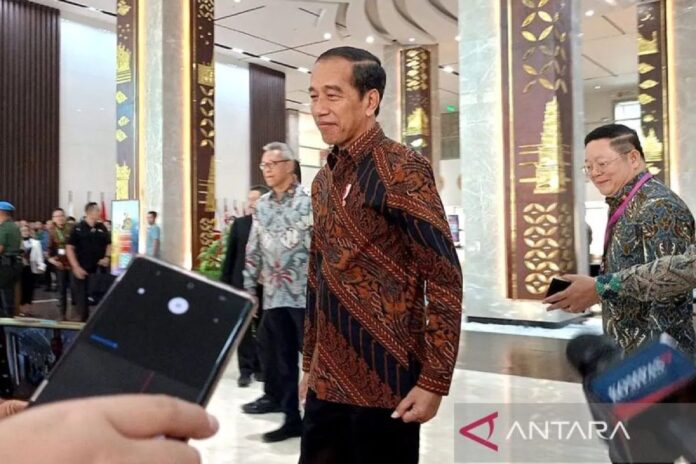 jolowi-asean.jpg