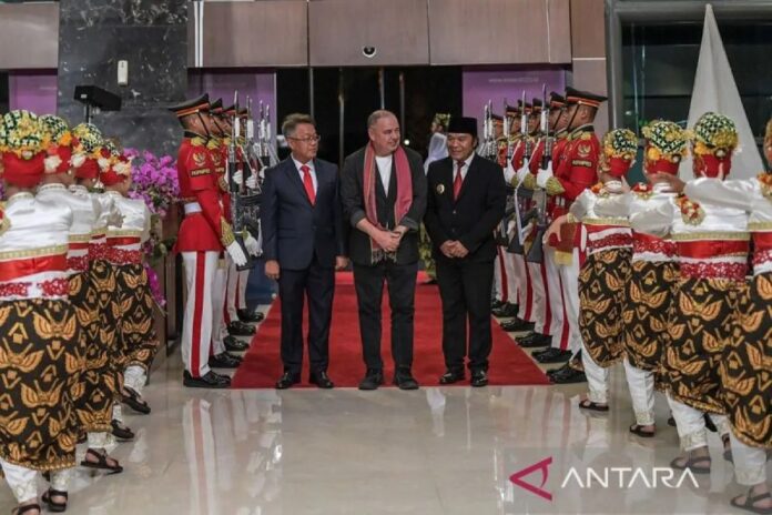 Kedatangan-Perdana-Menteri-Cook